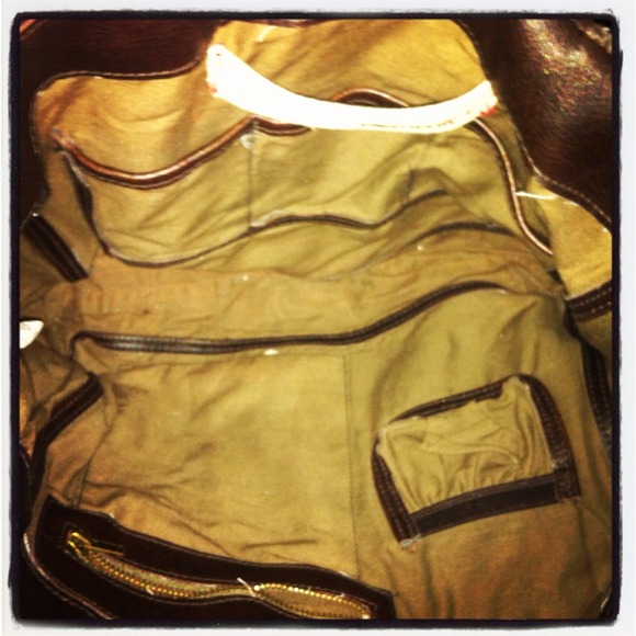 Element Handbag - Picture 2 of 3