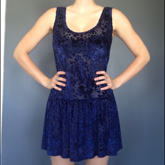 ❌SOLD❌ Burnout Velvet Dress