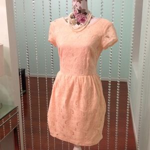H&M Peach lace tulip dress