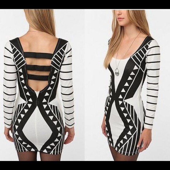 ✨RESERVED✨ UO Reverse Geo Dress