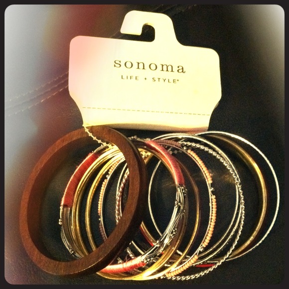 Set of 11 Sonoma bracelets