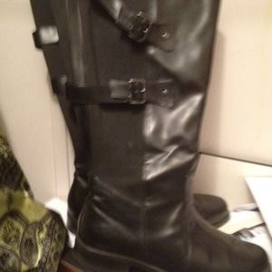 Leather boots