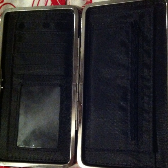 Blue with silver star clasp wallet - Picture 2 of 3