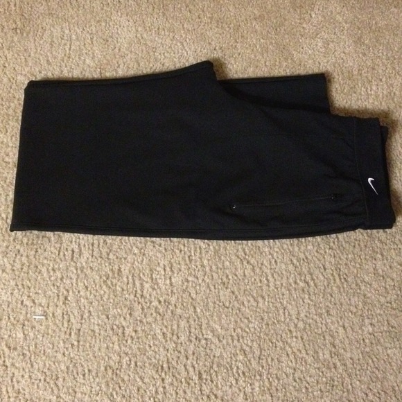 ✨REDUCED✨NIKE Active Pants✨