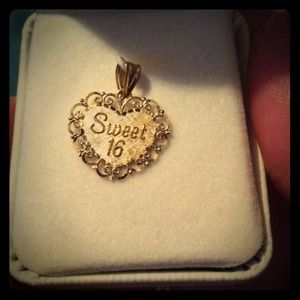 14k sweet 16 charm