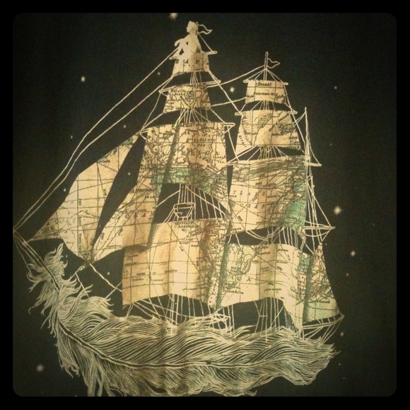 Navy blue 'wherever the wind blows' tee