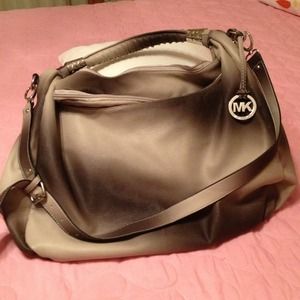 Oversized Micheal Kohrs Inspired mwot