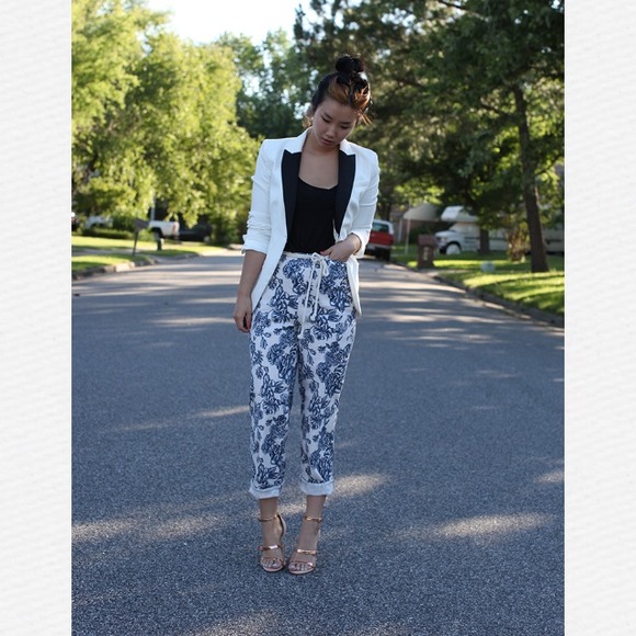 Floral high waisted pants