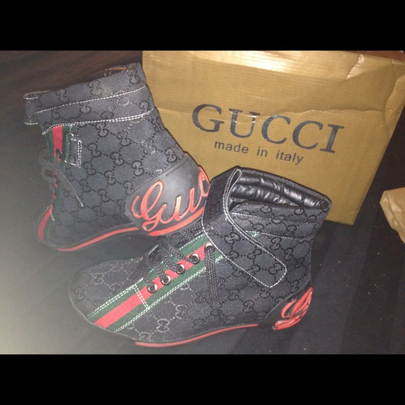 Authentic Gucci Sneakers!