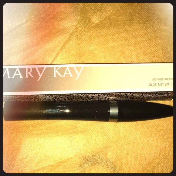 💢SOLD💢Black Mascara.