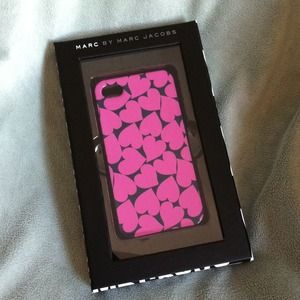 Marc by Marc Jacobs Accessories - 💗NEW Marc by Marc Jacobs Hearts iPhone 4 Case Marc by Marc Jacobs Accessories - 💗NEW Marc by Marc Jacobs Hearts iPhone 4 Case