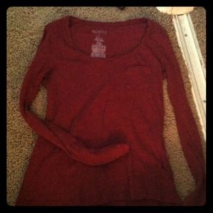 Long sleeve maroon tshirt