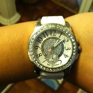 White jelly band juicy  couture watch