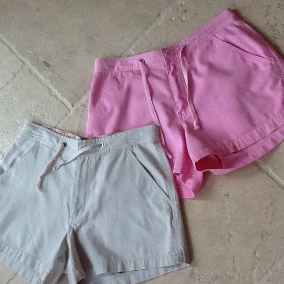 BUNDLE 2 Khaki Shorts SZ 8