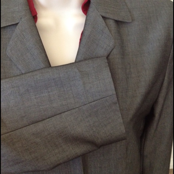 Ann Taylor blazer - Picture 2 of 3