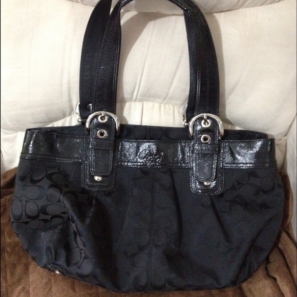REDUCED!!✨Authentic Coach Purse ✨