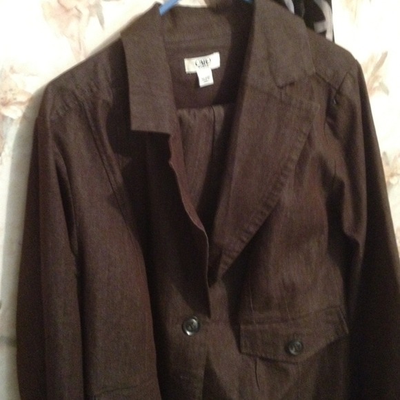 Brown pantsuit