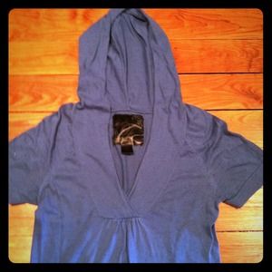Short sleeve hoodie