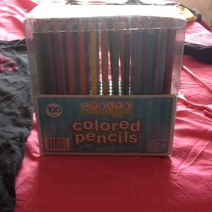100 pack of colored pencils