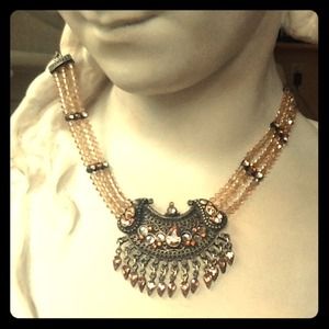 VINTAGE like Rhinestone Necklace. 15 years old!
