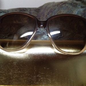 Tory Burch Accessories - Authentic TORY BURCH Sunnies Tory Burch Accessories - Authentic TORY BURCH Sunnies