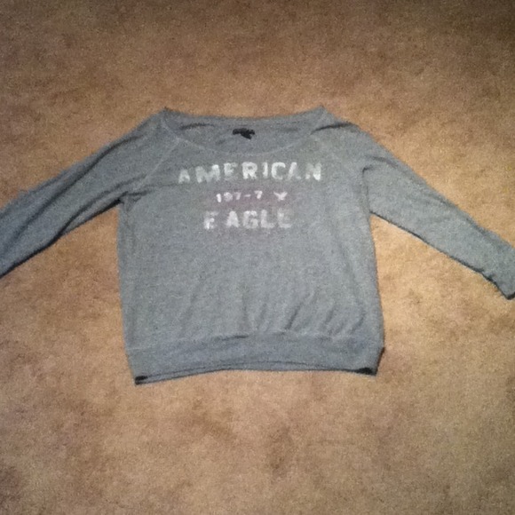 Grey American eagle top