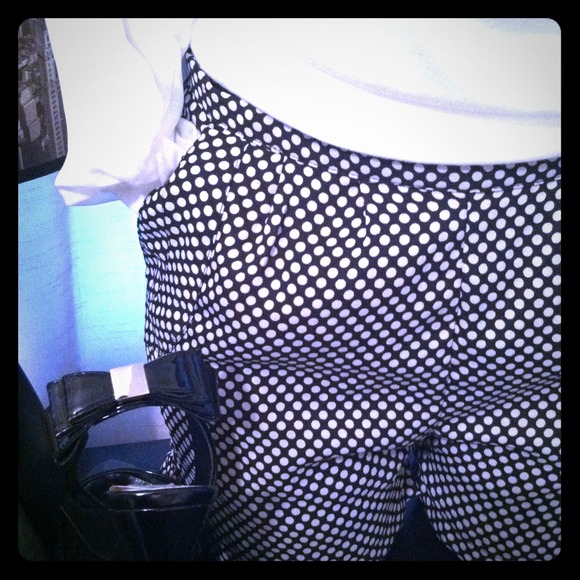 Polka dotted Shorts BNWT