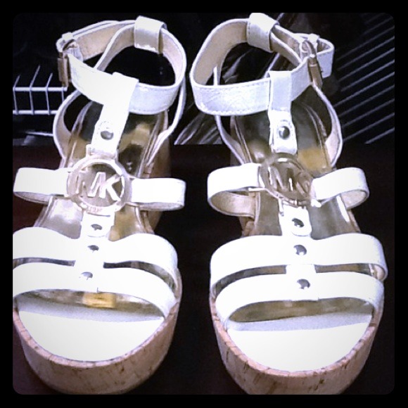 💎Michael kors wedge sandal💎