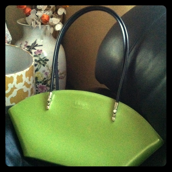 Reduced!! ✨✨Vintage Beijo bag.✨✨