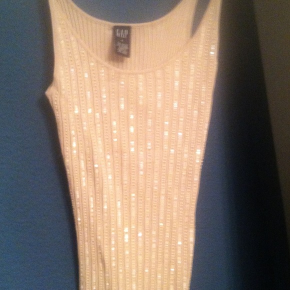Gap sparkly tank