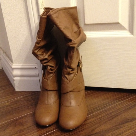 Trade with @traceywahl Faux Leather Boots
