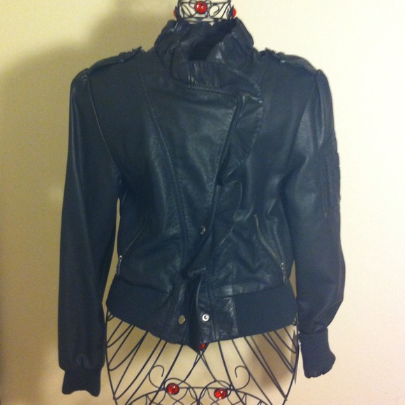 New!!  members only jacket