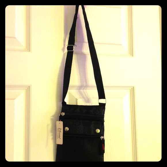 J-Luxry small black purse! 4 pockets!