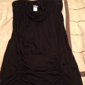 Keyhole strapless dress