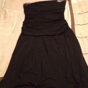 🌟🌟🌟 Reduce🌟🌟🌟Strapless dressy black dress