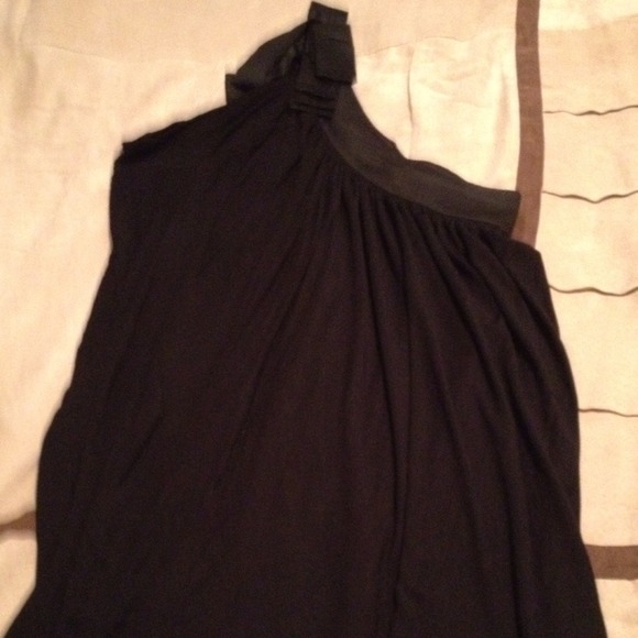 One shoulder black top