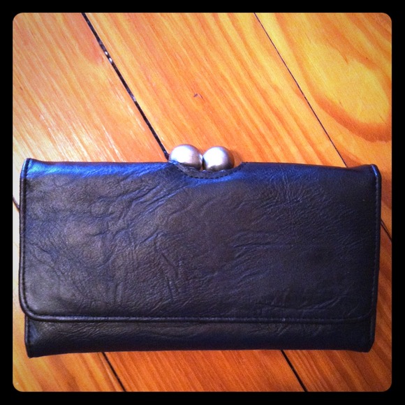 Black wallet