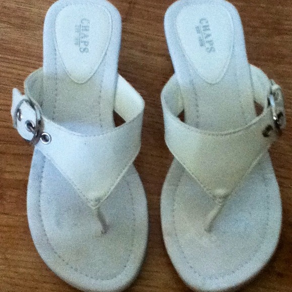 HOLD for @lyntran🌺Chaps White Wedge Sandals - Picture 4 of 4