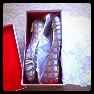 Coach Landon flats