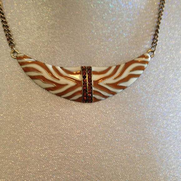 Necklace - Picture 2 of 2