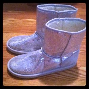 TRADED. Silver Sequin Boots