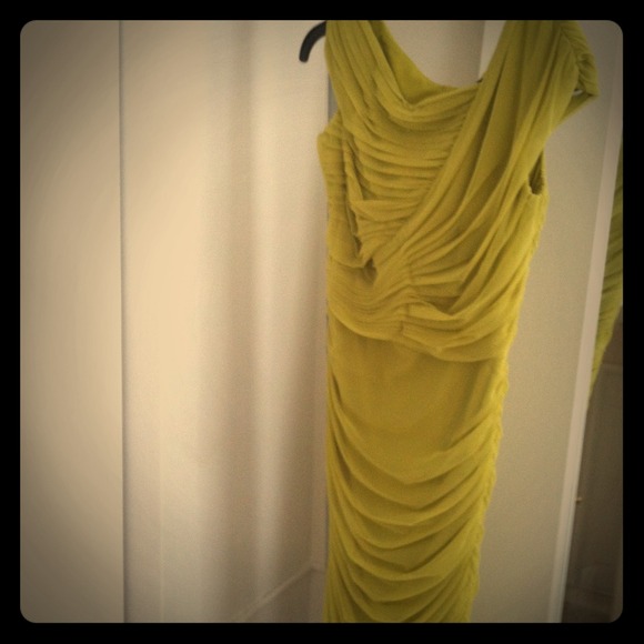 🔵RESERVED🔵Tadashi Shoji lime green dress.