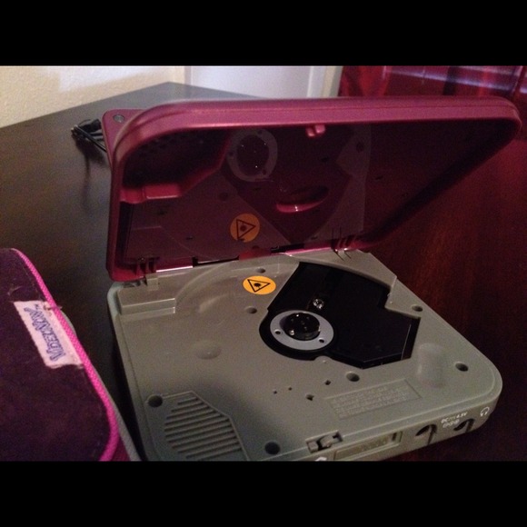 Video Now - Picture 2 of 4