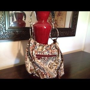 Purse 🌺reserved for @cdeuel831 🌺