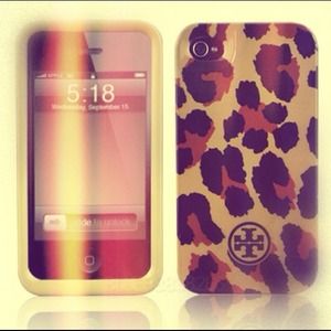 Tory Burch iPhone 4 Case