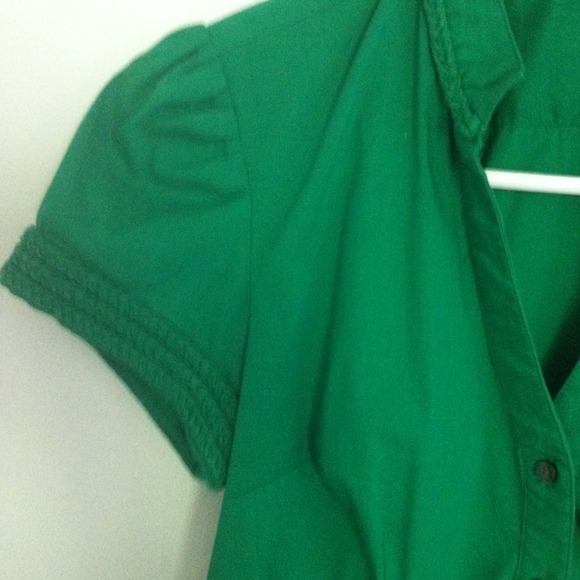 Green Express button down shirt - Picture 3 of 3