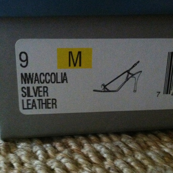 Silver Leather Heels ! - Picture 3 of 3