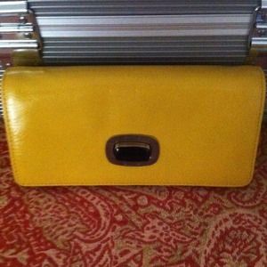 Slightly used hobo wallet with tags