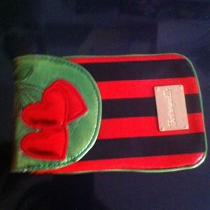 Slightly used phone pouch