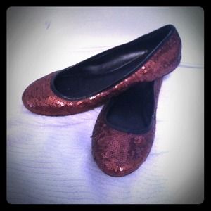 Banana Republic brown sequence flats